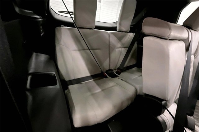 Used 2024 Mitsubishi Outlander SEL image 27