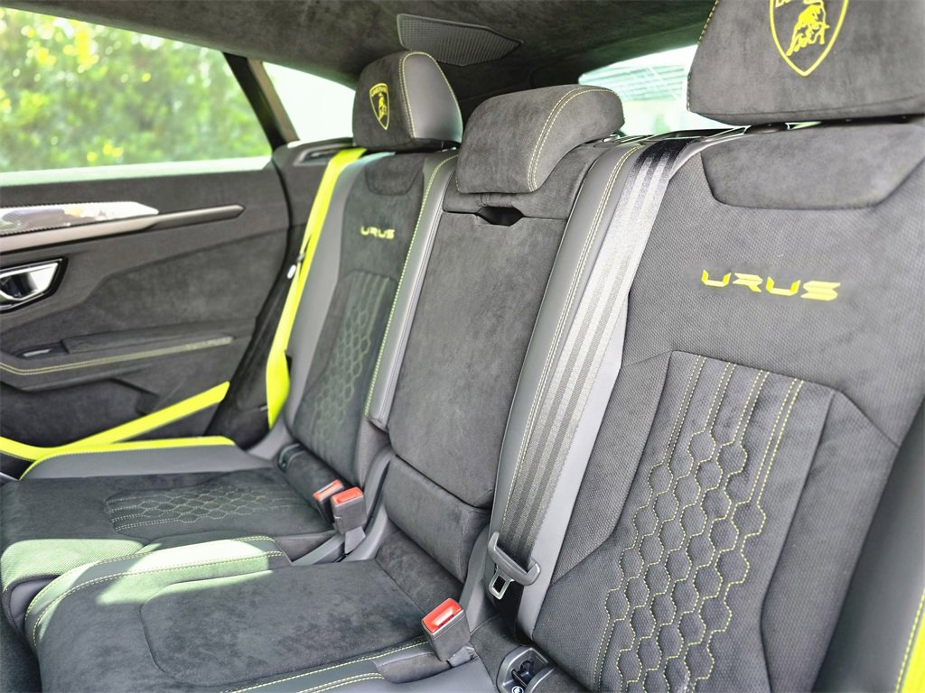 Used 2024 Lamborghini Urus Performante image 13