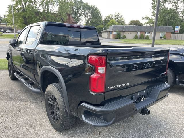 Used 2023 Chevrolet Silverado 1500 ZR2 w/ Technology Package AWD/4WD image 5
