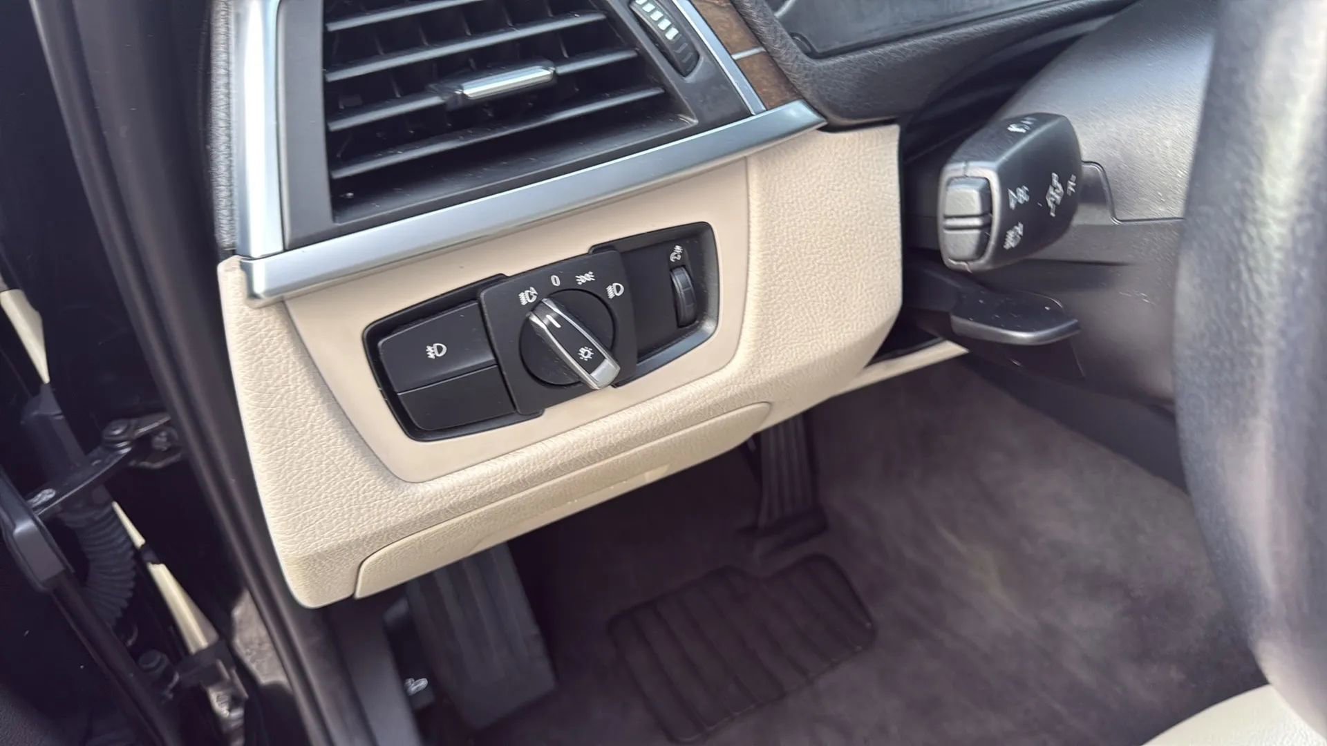 Used 2016 BMW 328i Sedan image 30