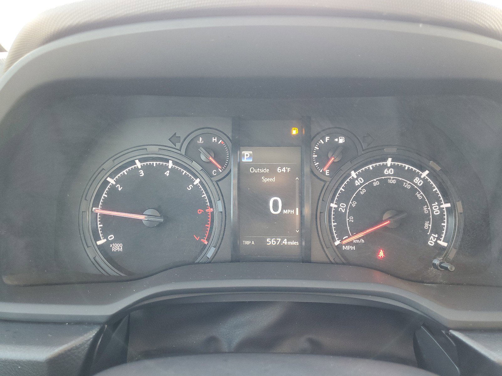 Used 2020 Toyota 4Runner SR5 AWD/4WD image 17
