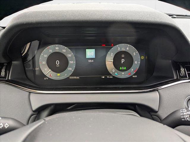 Used 2026 Land Rover Range Rover Evoque S image 11