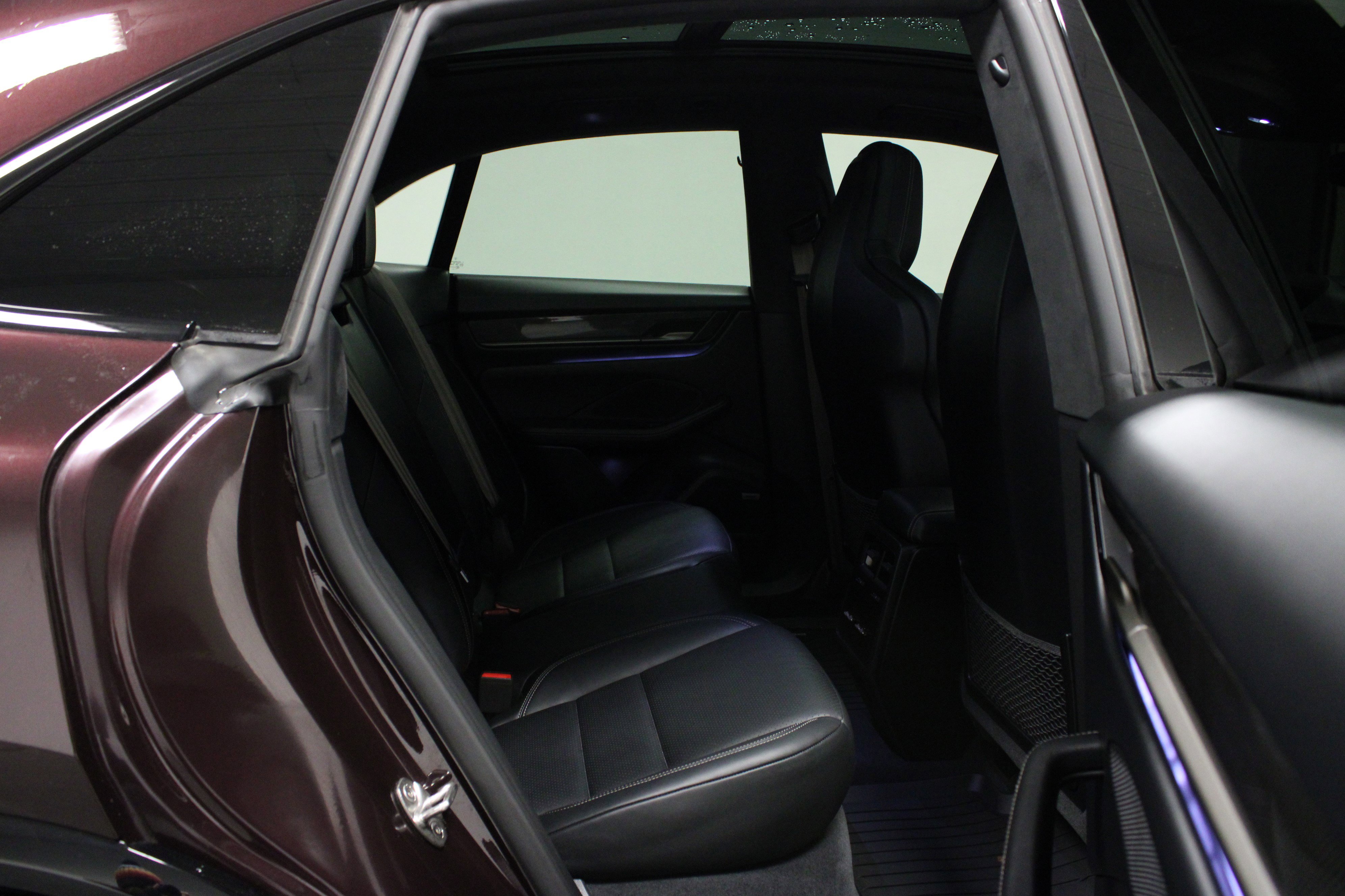 Used 2024 Porsche Macan Turbo Electric image 15