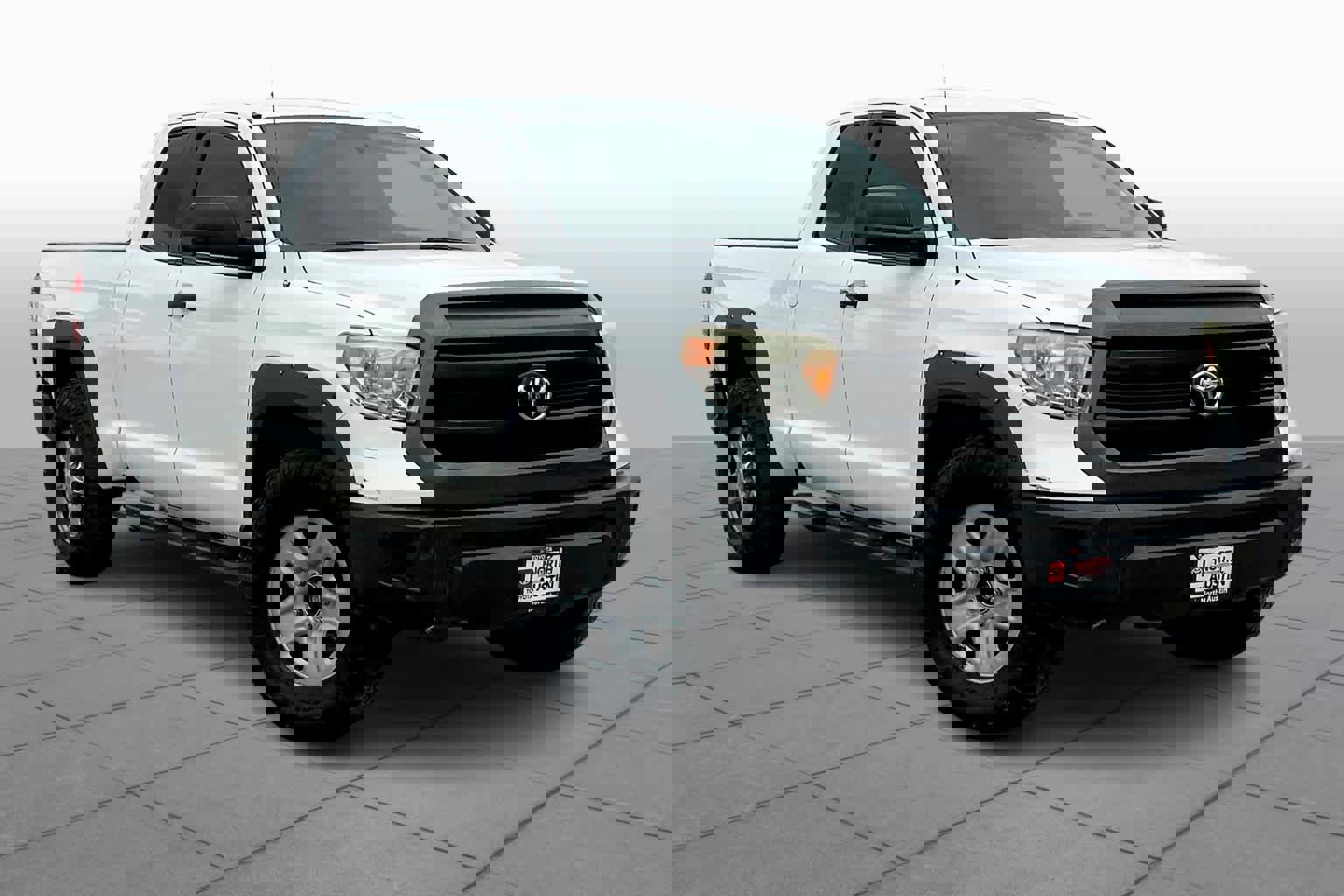 Used 2014 Toyota Tundra SR image 2