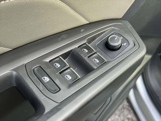 Used 2023 Volkswagen Atlas SE image 17