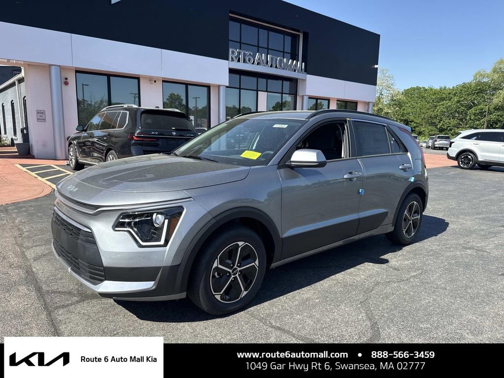 New 2026 Kia Niro LX