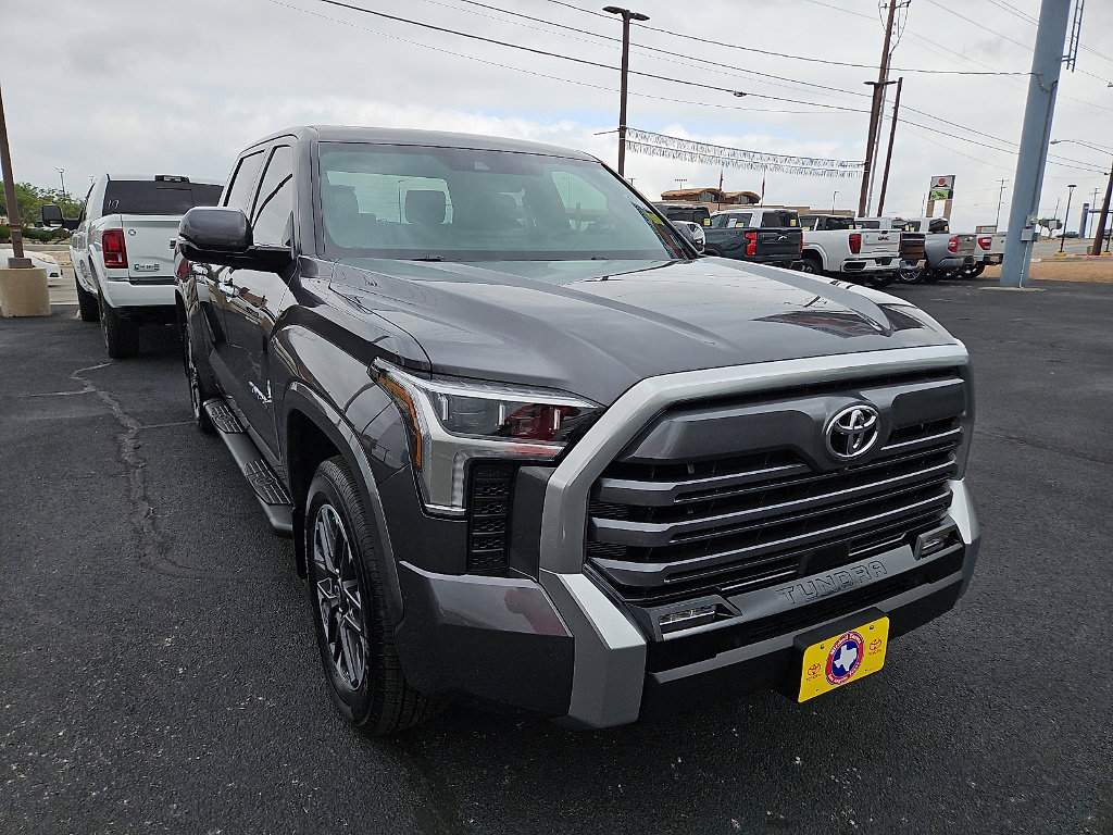 Used 2025 Toyota Tundra Limited image 7