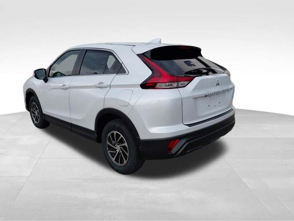 Used 2022 Mitsubishi Eclipse Cross ES image 5