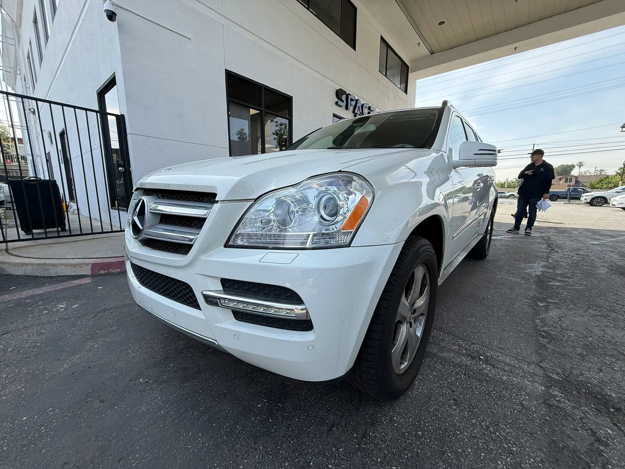 Used 2012 Mercedes-Benz GL 450 4MATIC image 1