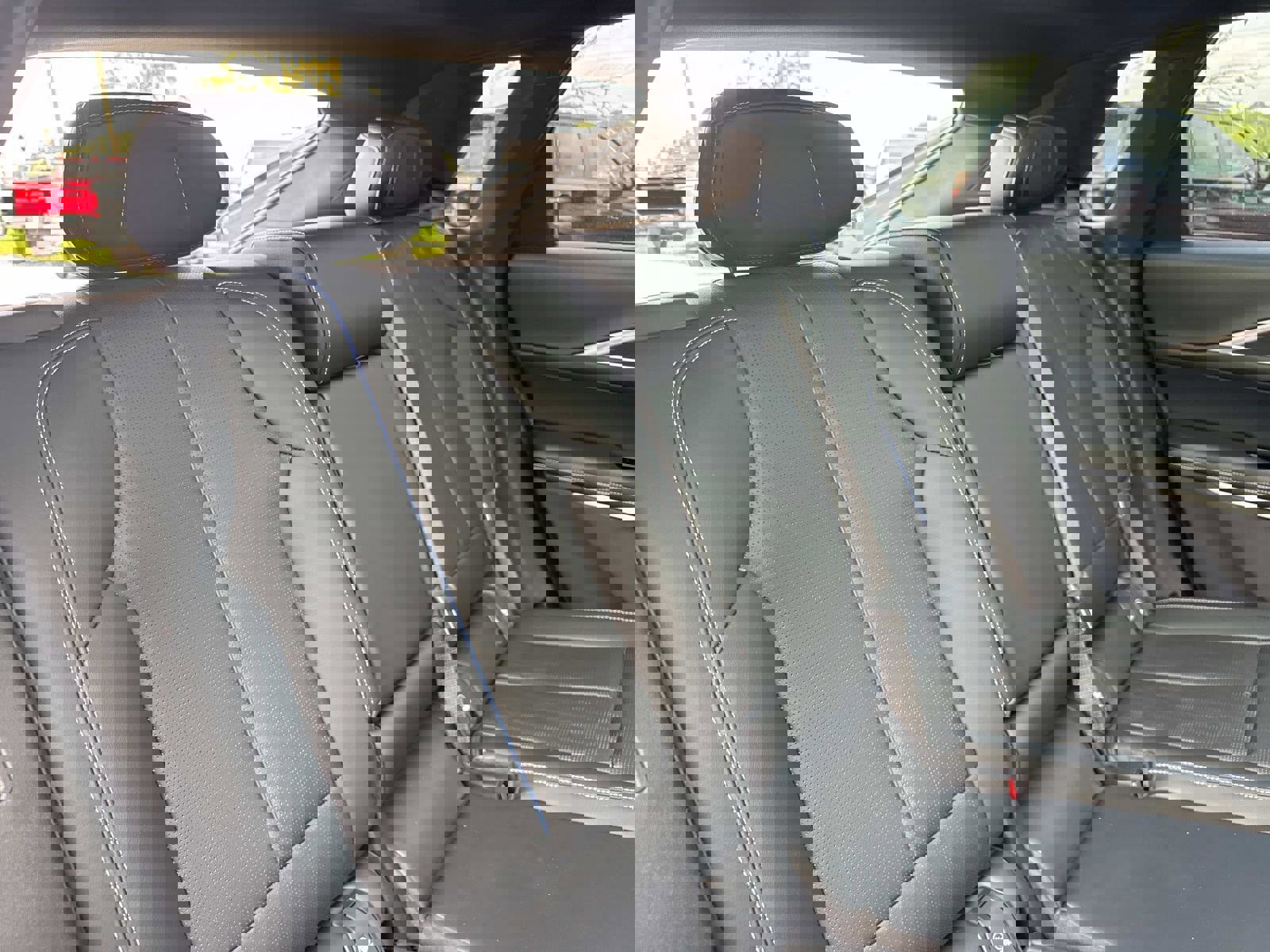 Used 2024 Cadillac Lyriq Sport image 28