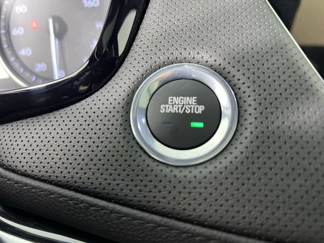Used 2026 Cadillac XT5 Premium Luxury FWD image 17