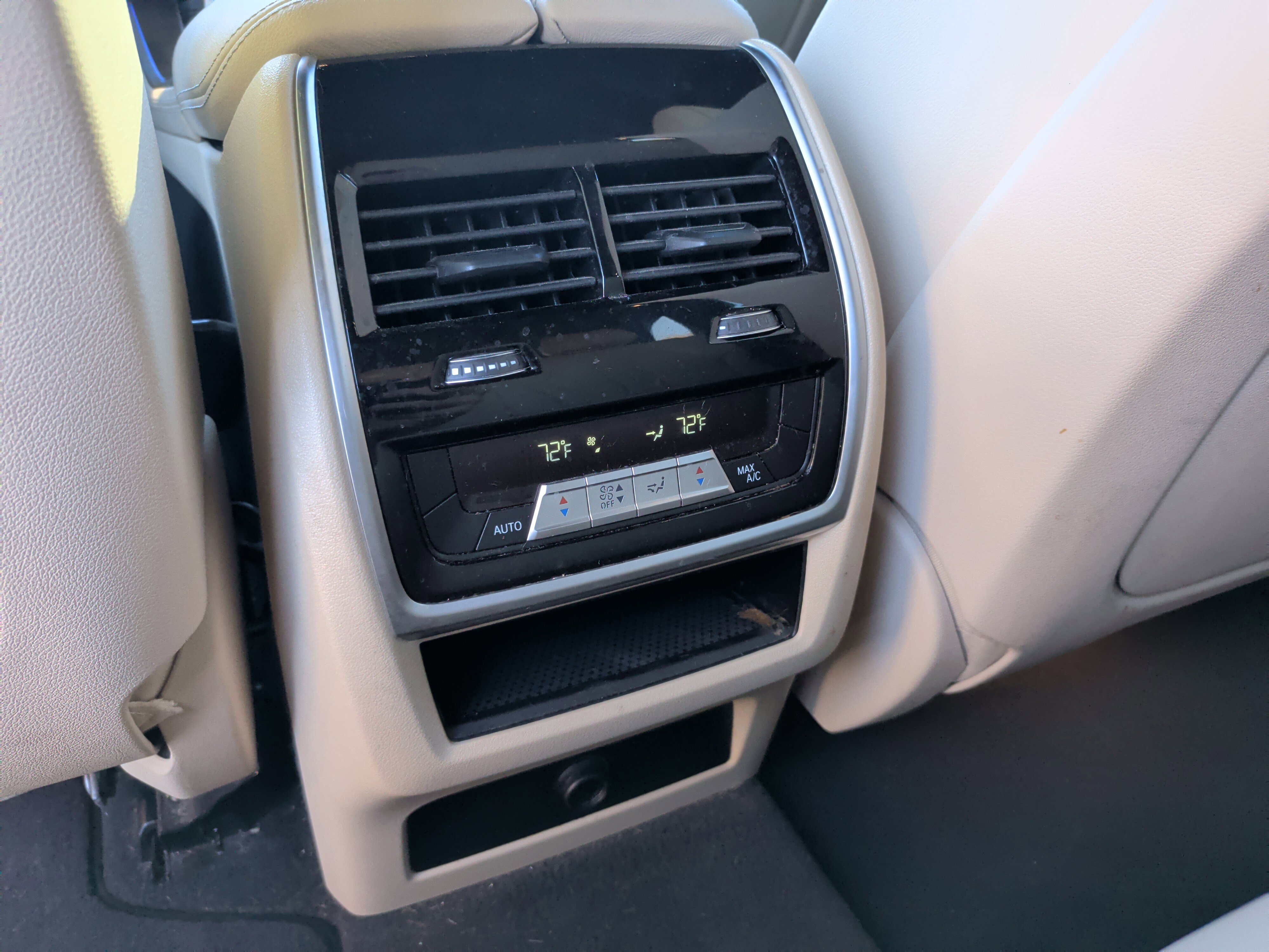 Used 2021 BMW X5 xDrive40i w/ Premium Package image 31