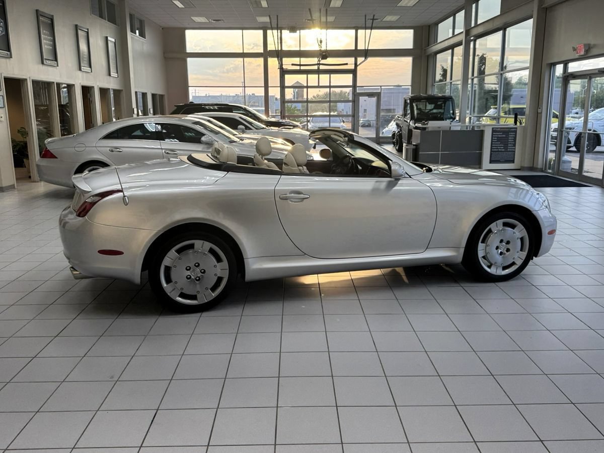 Used 2007 Lexus SC 430 Convertible RWD image 8