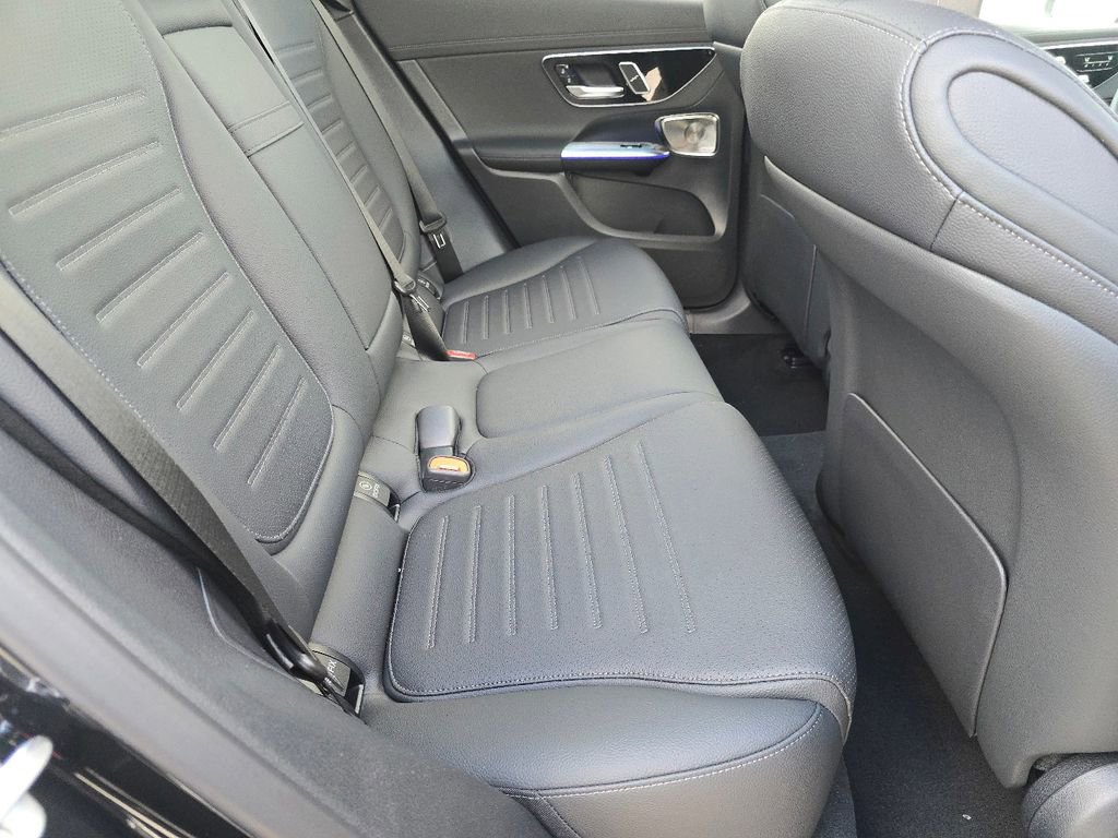 New 2026 Mercedes-Benz GLC 300 4MATIC image 21