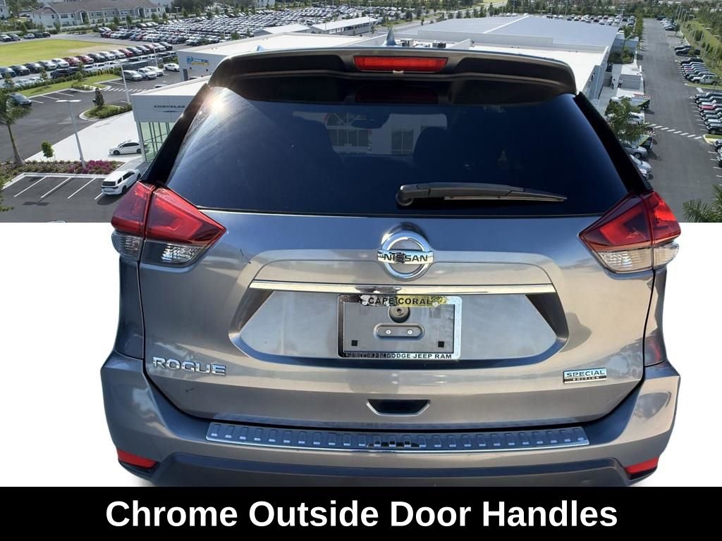 Used 2019 Nissan Rogue S w/ Special Edition Package FWD image 5