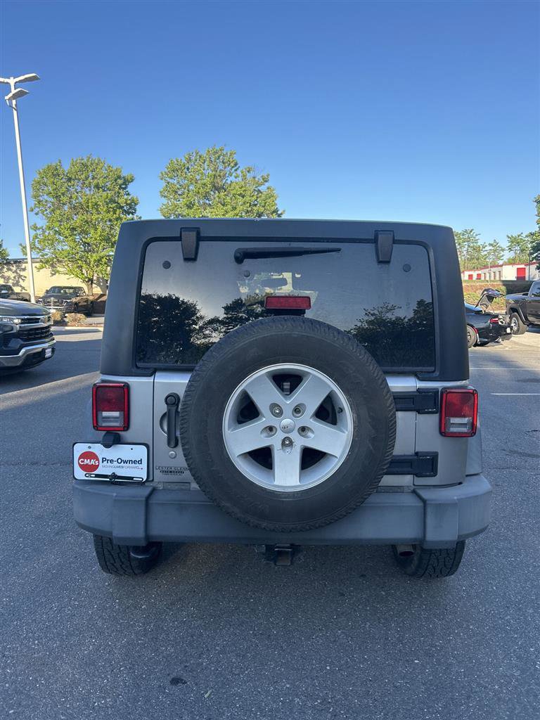 Used 2017 Jeep Wrangler Unlimited Sport w/ Quick Order Package 24S AWD/4WD image 5