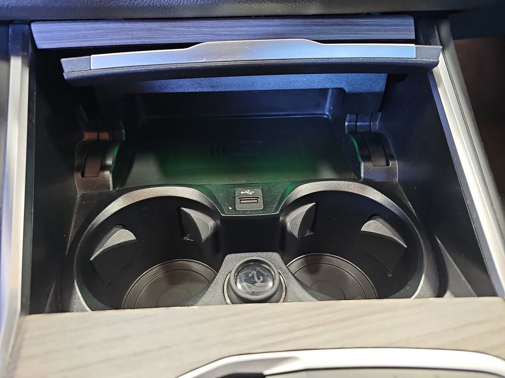 Used 2025 BMW 330i xDrive Sedan image 21