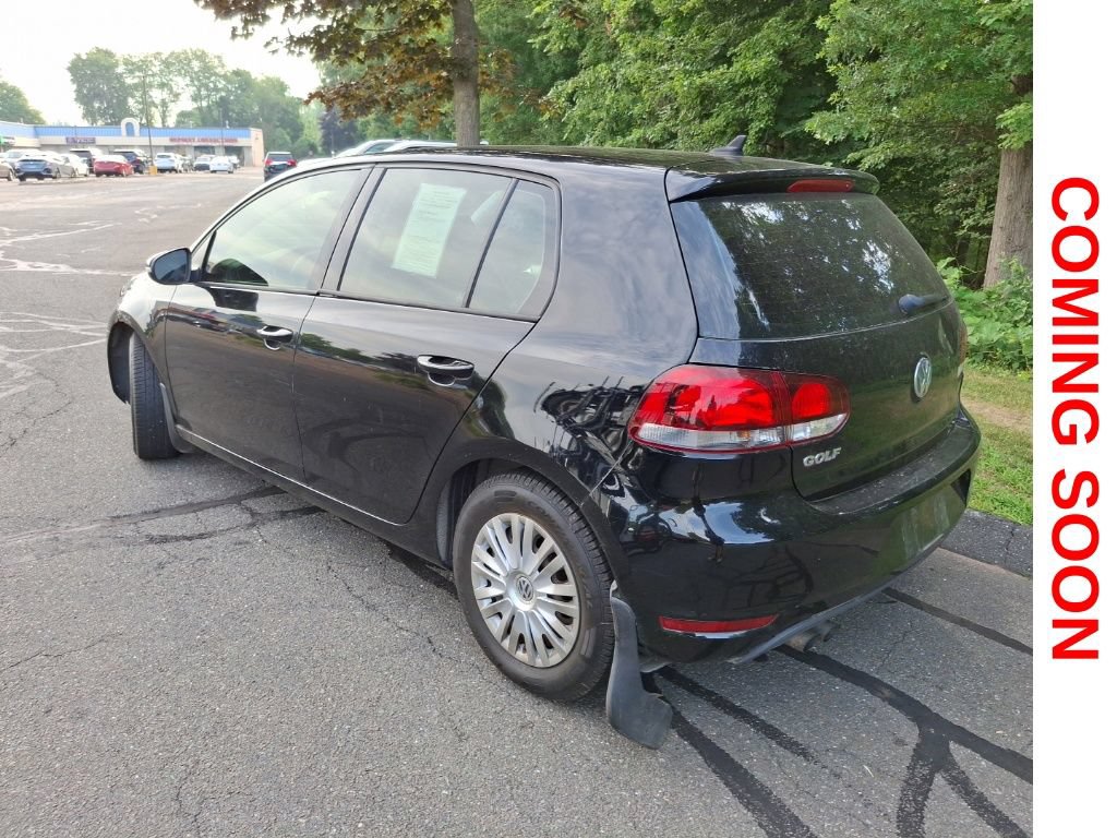Used 2012 Volkswagen Golf 4-Door FWD image 8