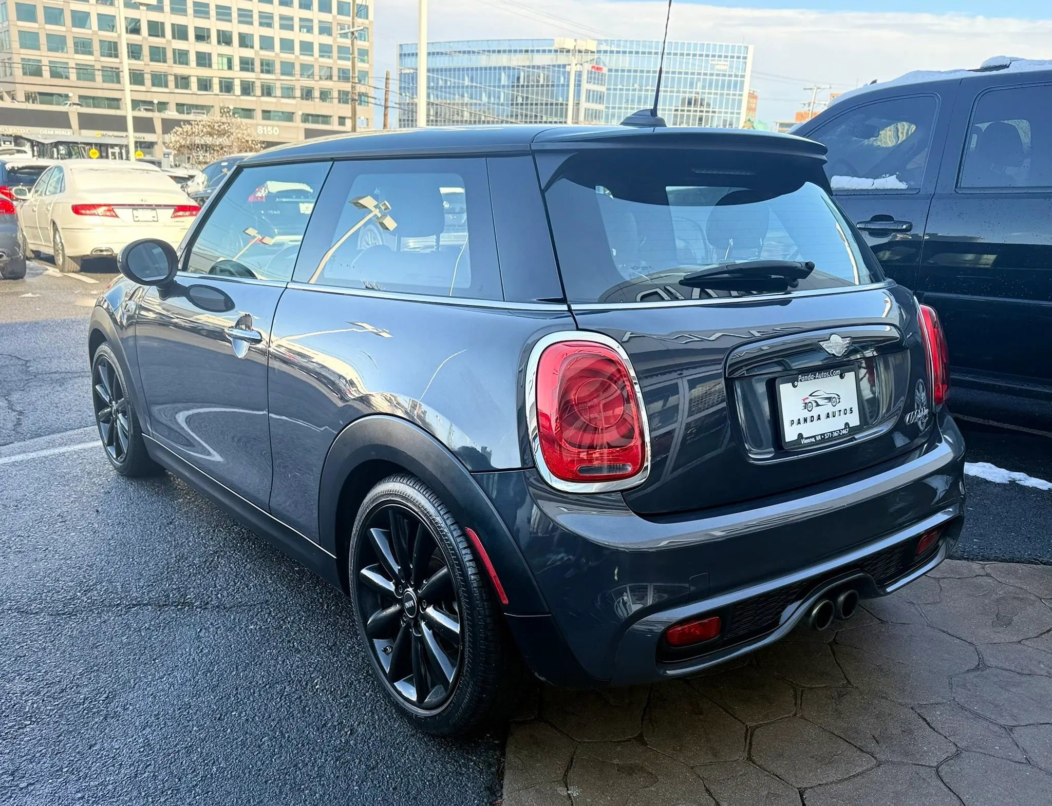 Used 2014 MINI Cooper S FWD image 5