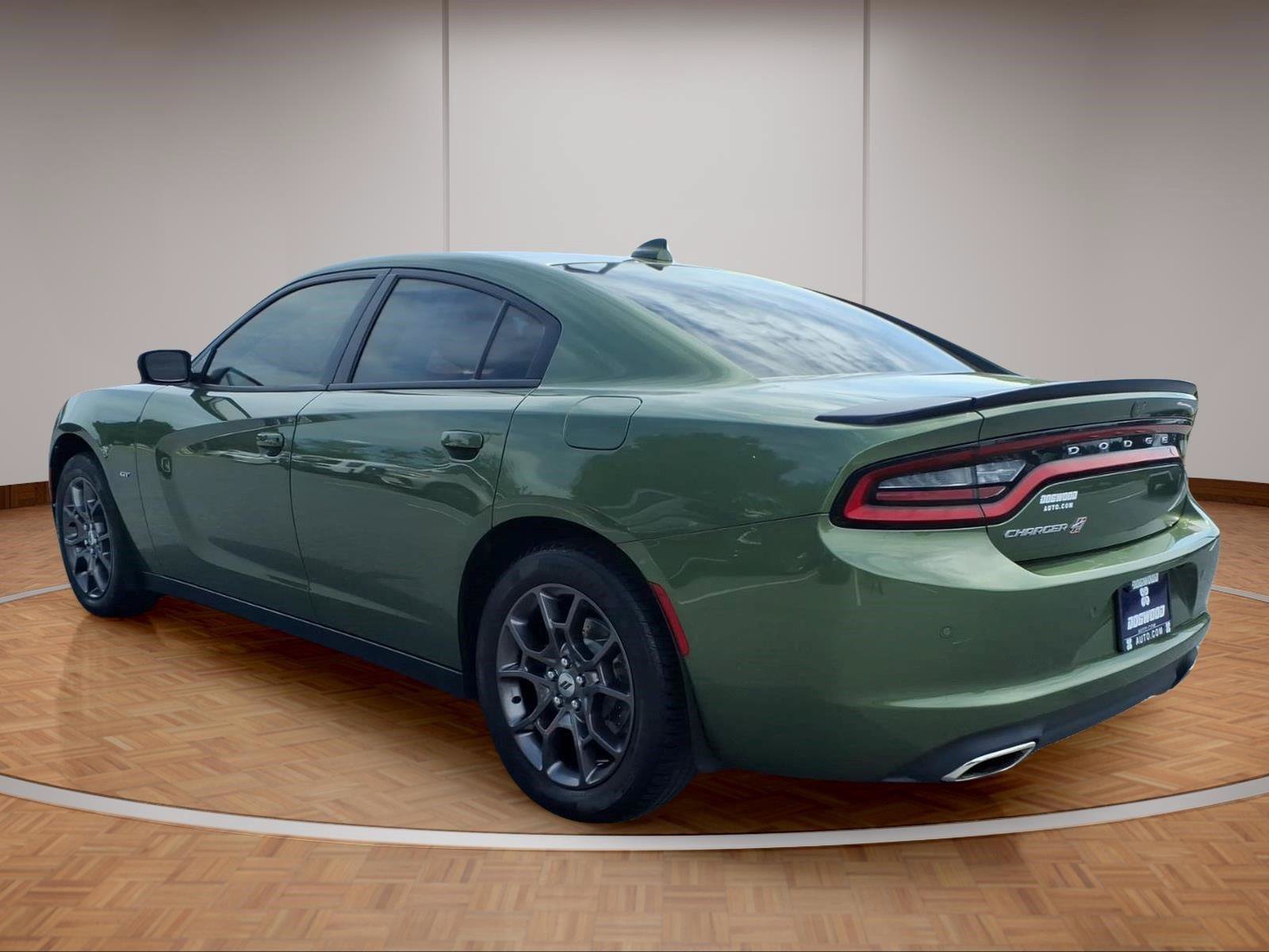 Used 2018 Dodge Charger GT AWD/4WD image 4