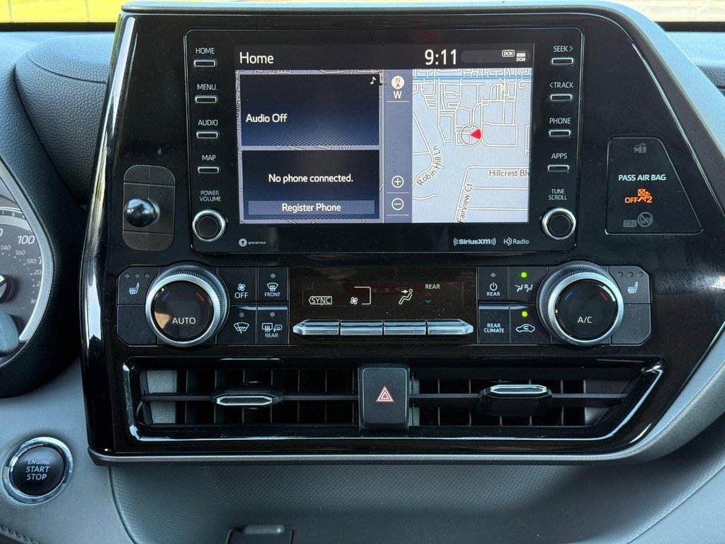 Certified 2022 Toyota Highlander XLE image 18