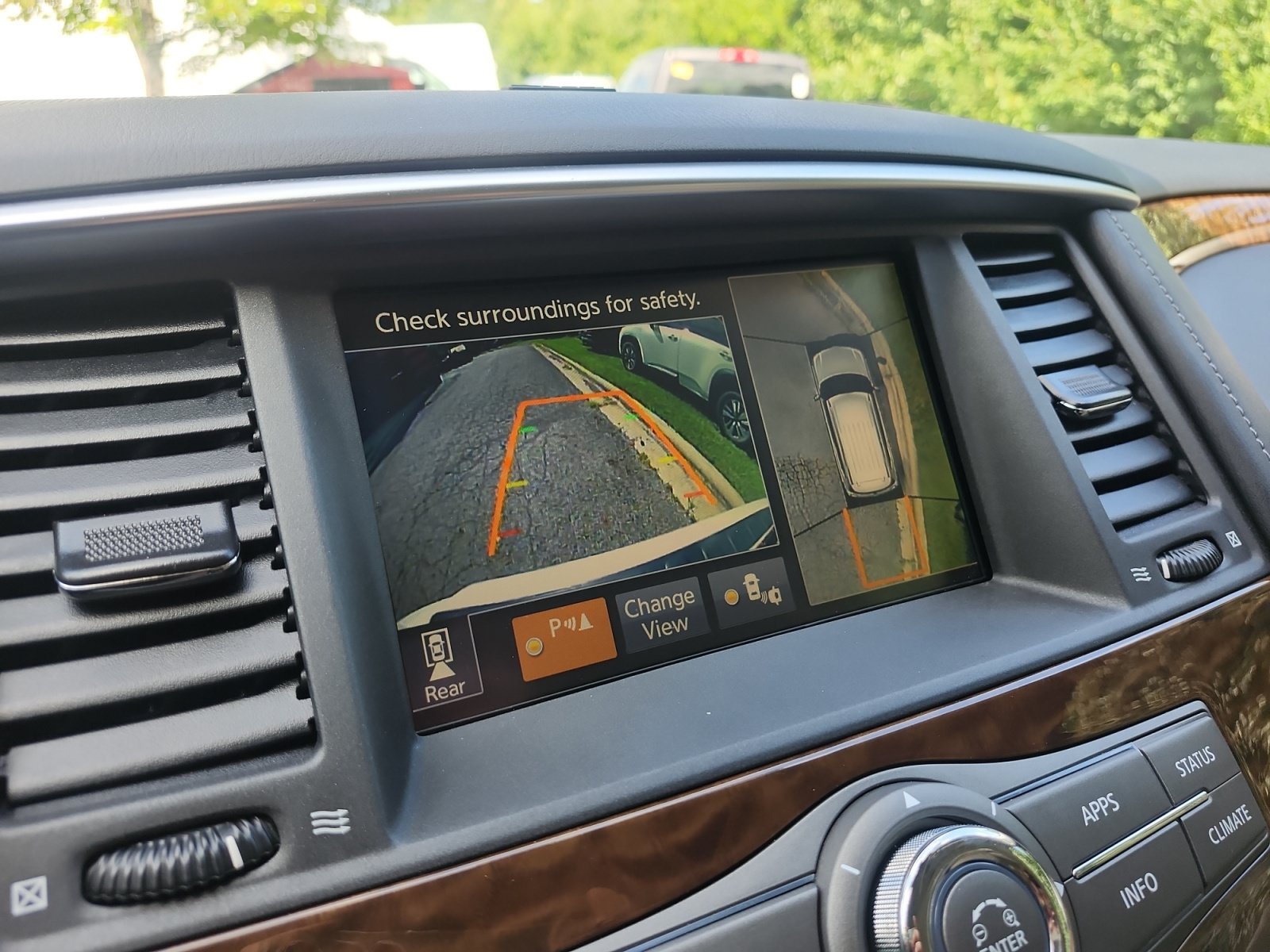 Used 2020 Nissan Armada SL w/ Premium Package RWD image 19
