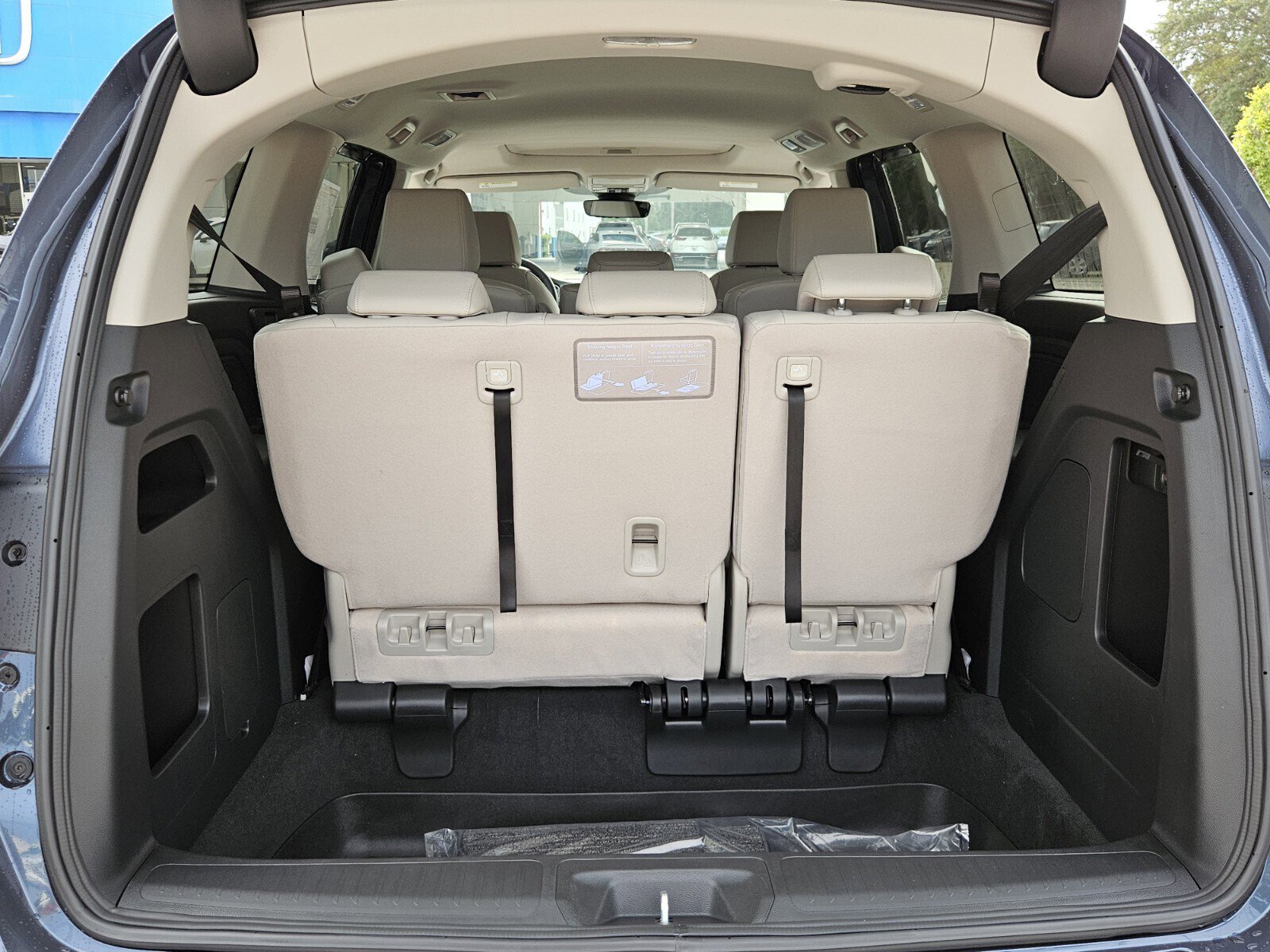 New 2026 Honda Odyssey EX-L image 18
