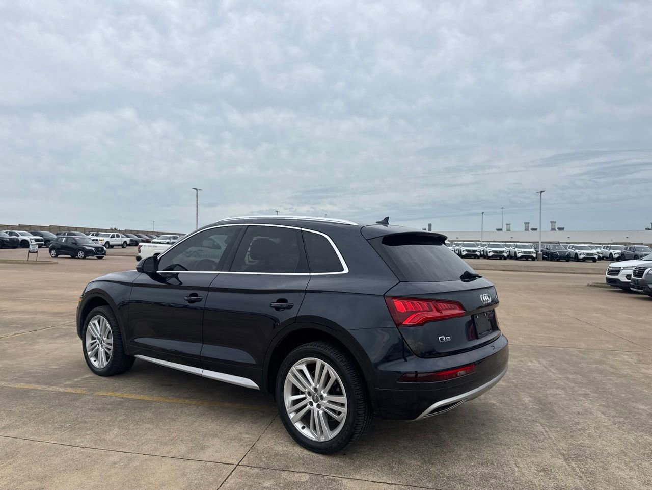 Used 2018 Audi Q5 2.0T Premium Plus AWD/4WD image 14