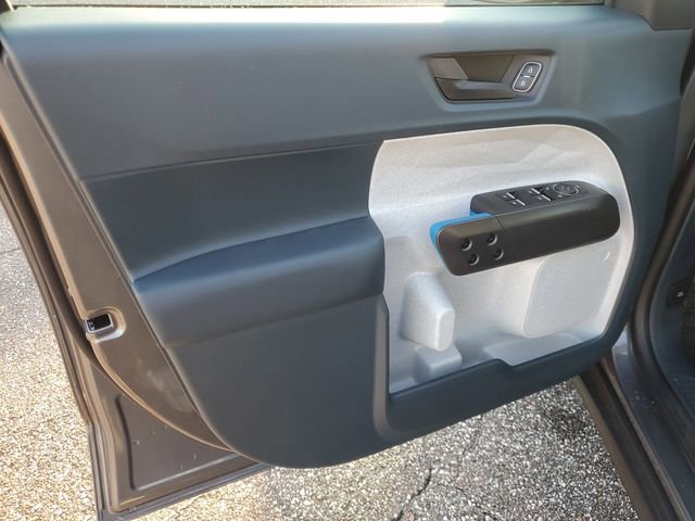 New 2026 Ford Maverick XLT image 11