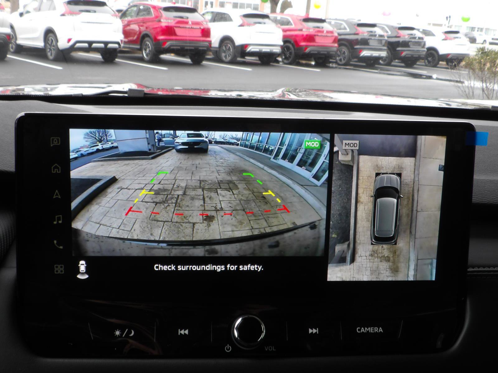 New 2026 Mitsubishi Outlander SEL AWD/4WD image 32