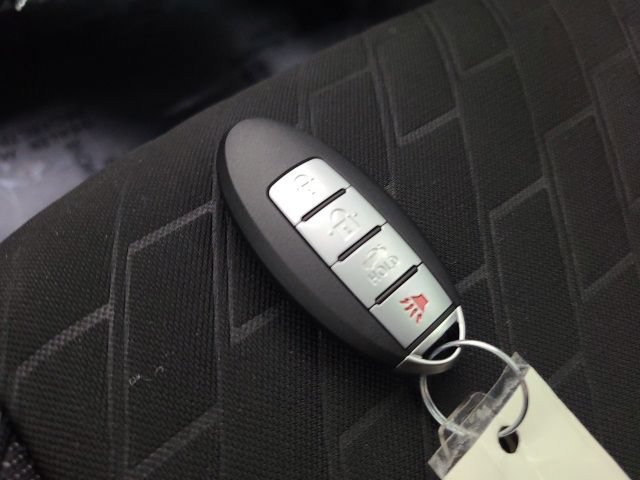 Used 2023 Nissan Kicks SV FWD image 33
