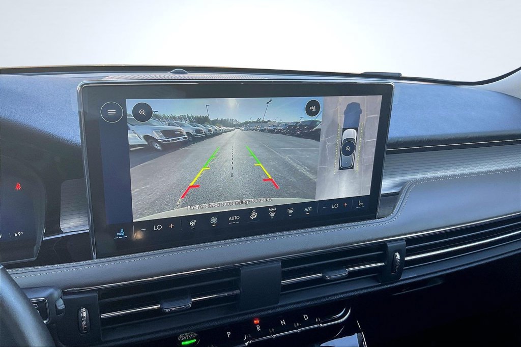 Used 2025 Lincoln Corsair Reserve FWD image 16