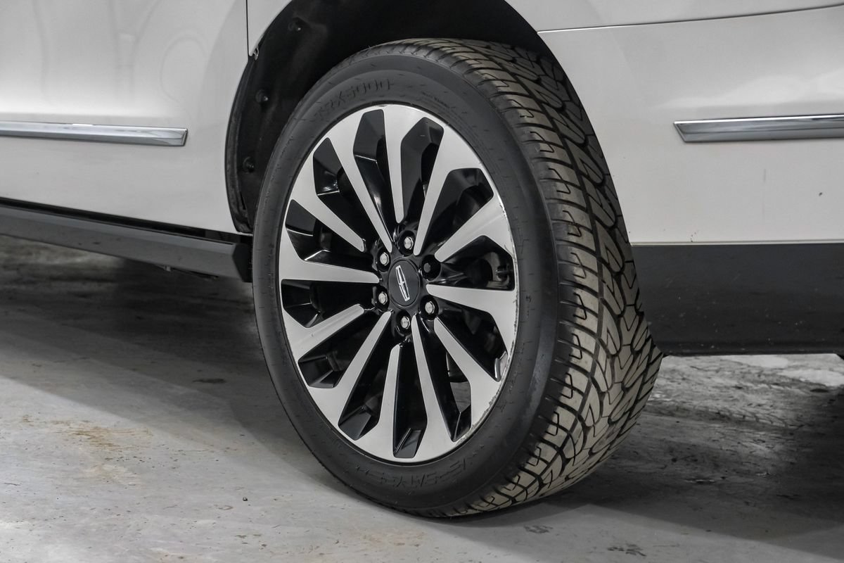Used 2022 Lincoln Navigator L Reserve AWD/4WD image 67