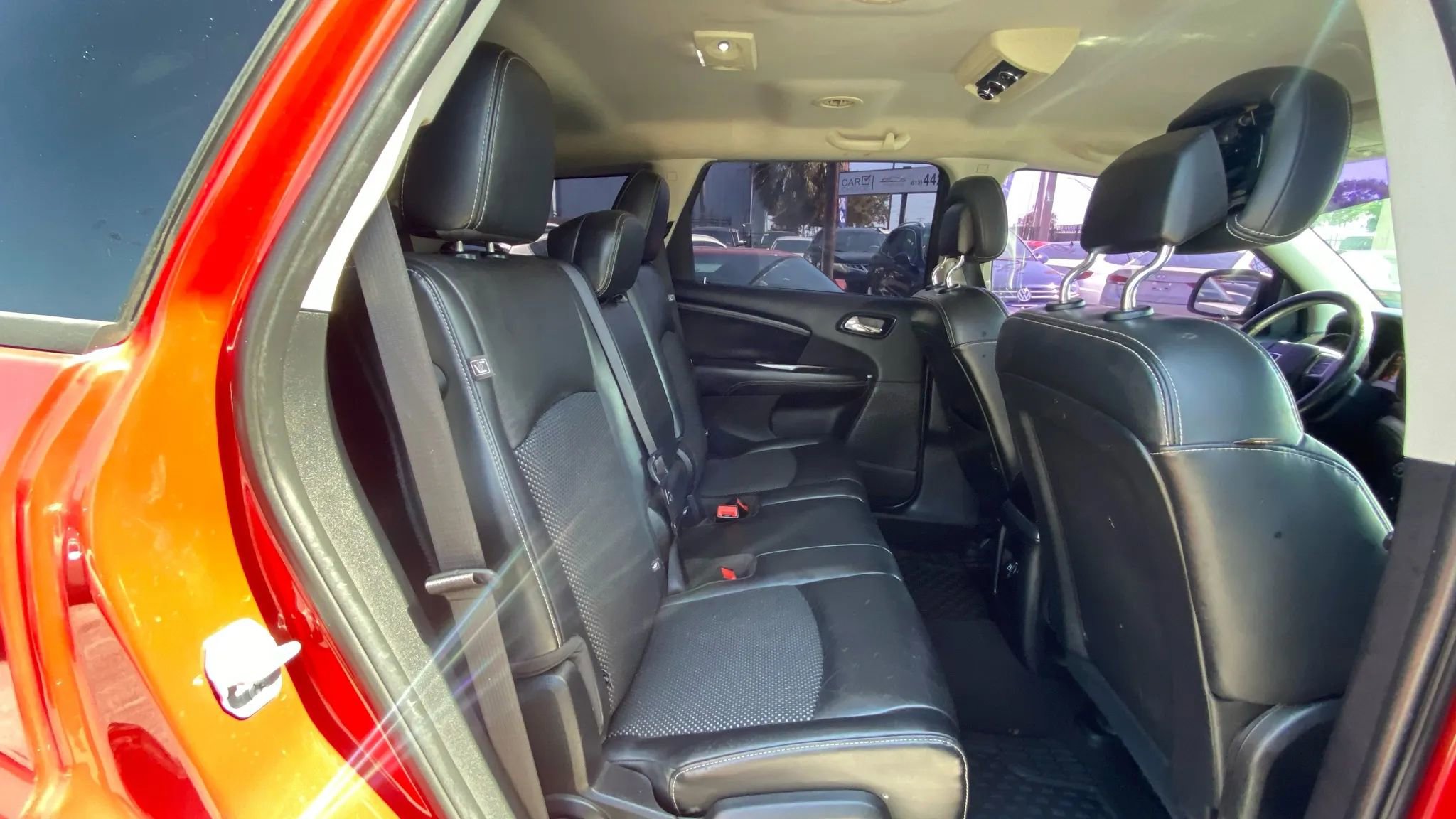 Used 2015 Dodge Journey Crossroad w/ Flexible Seating Group image 17