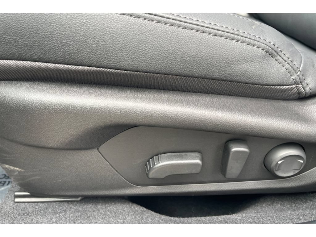 Certified 2026 Subaru Outback Premium AWD/4WD image 13