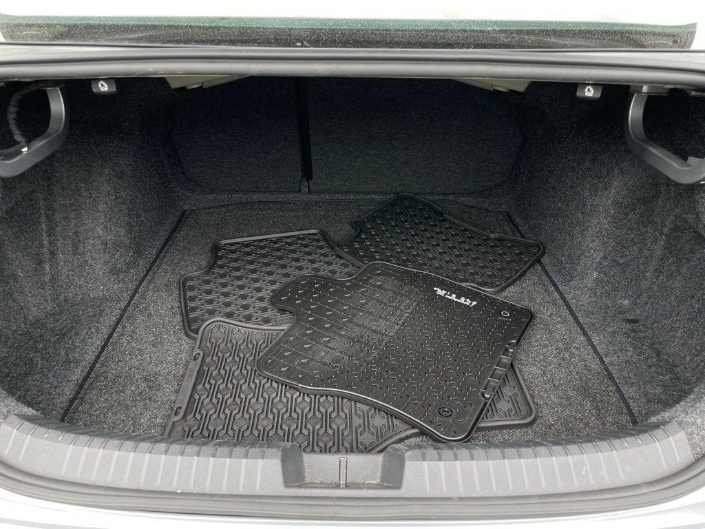 Used 2022 Volkswagen Jetta SE FWD image 40