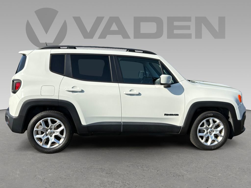 Used 2018 Jeep Renegade Latitude image 6