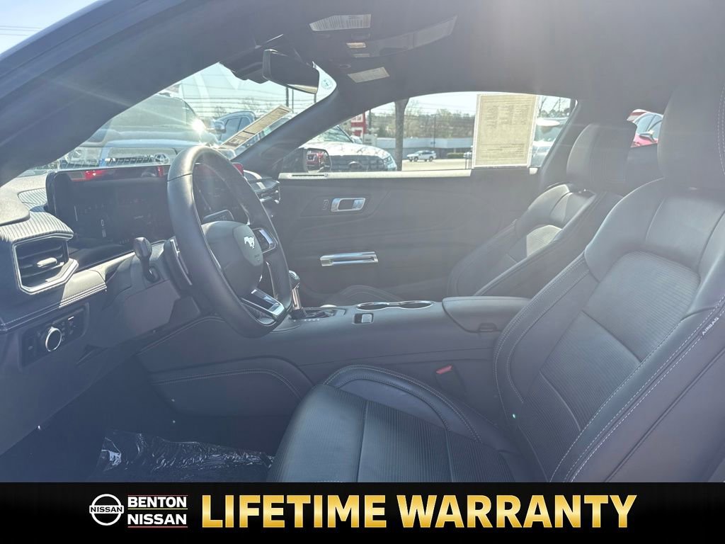 Used 2024 Ford Mustang GT Premium image 11