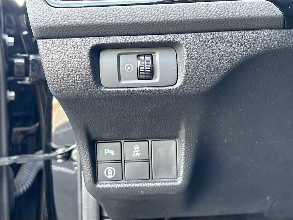Used 2024 Honda Civic Touring image 10