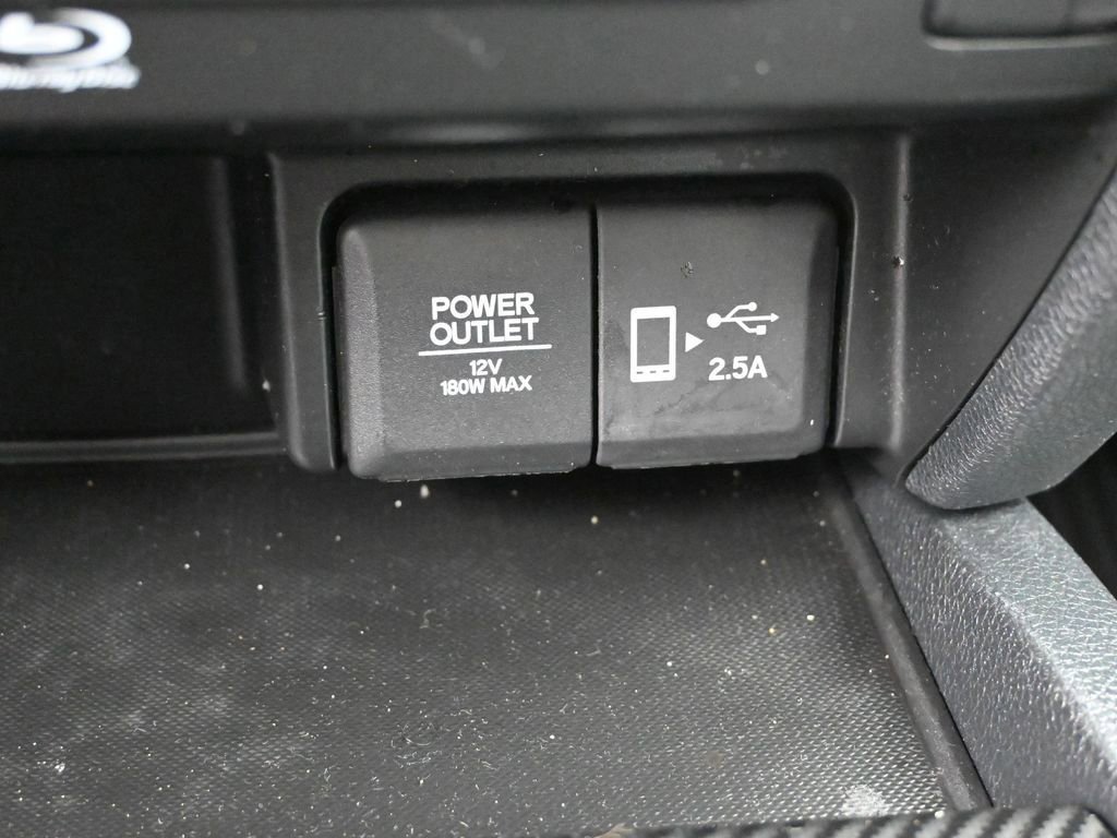 Used 2021 Honda Pilot Touring image 16