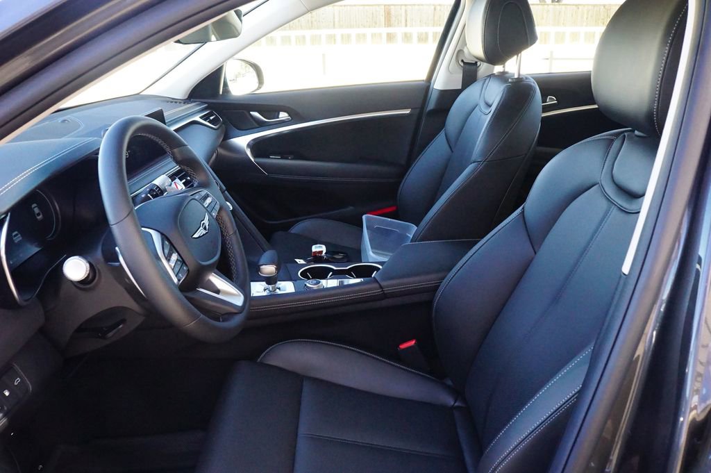 New 2026 Genesis G70 2.5T image 17