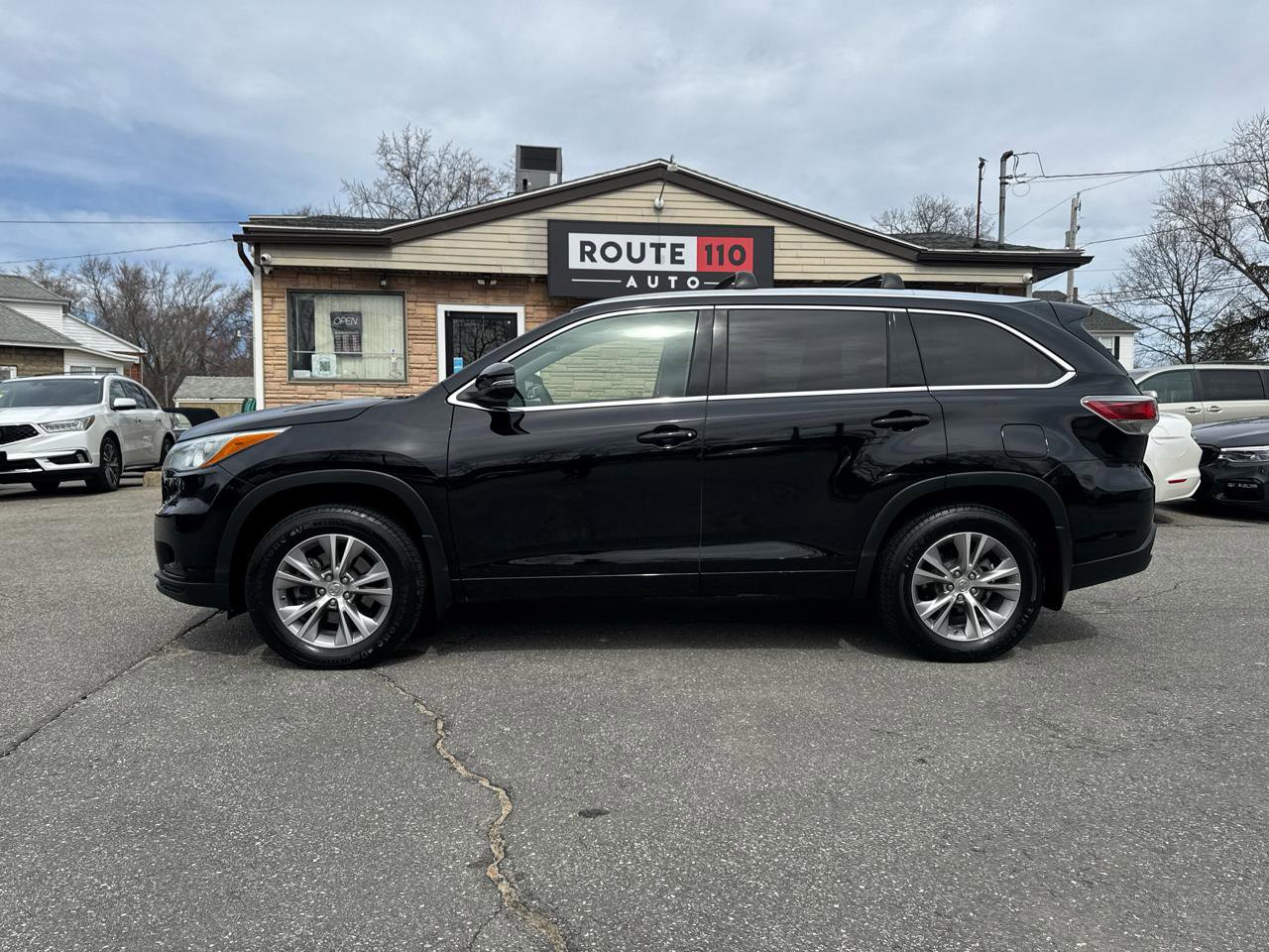 Used 2015 Toyota Highlander XLE image 14