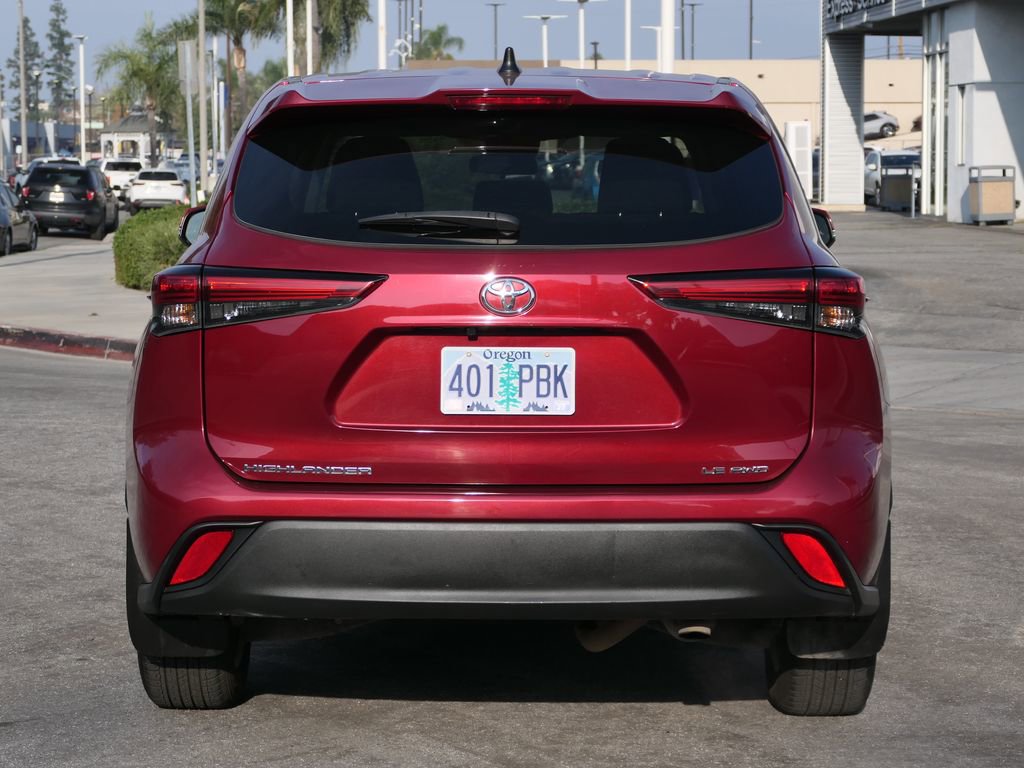 Used 2023 Toyota Highlander XSE image 4