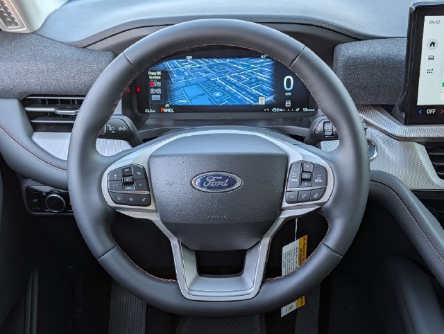 New 2026 Ford Explorer Active RWD image 10