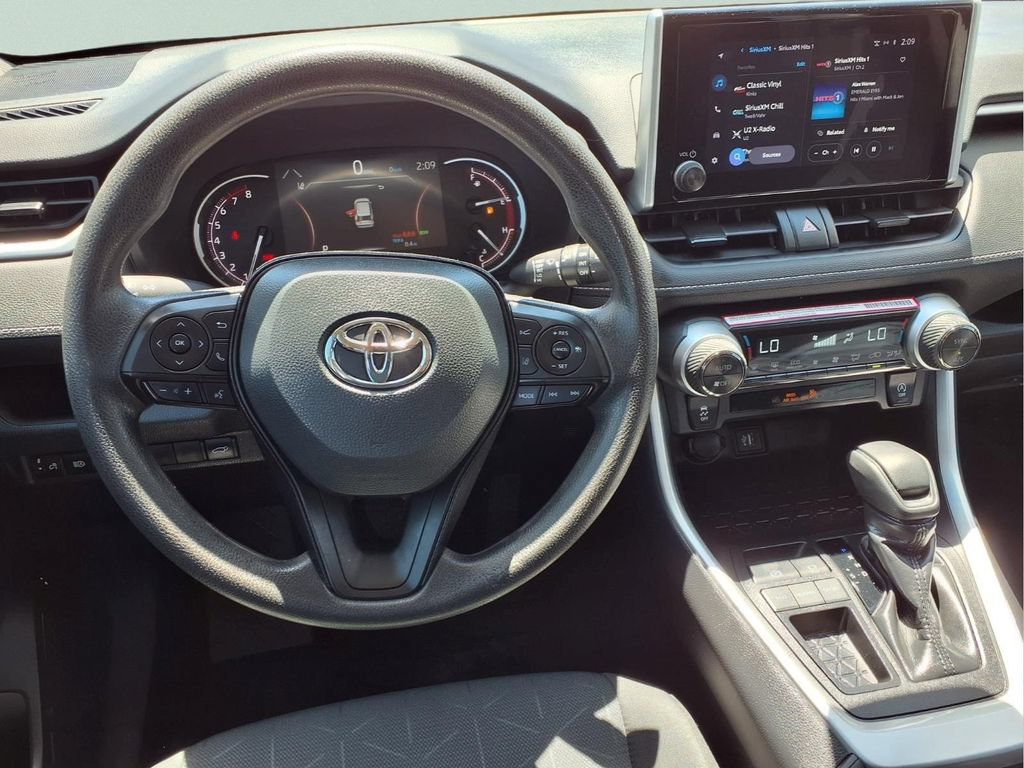 Used 2024 Toyota RAV4 XLE w/ Convenience Package FWD image 13