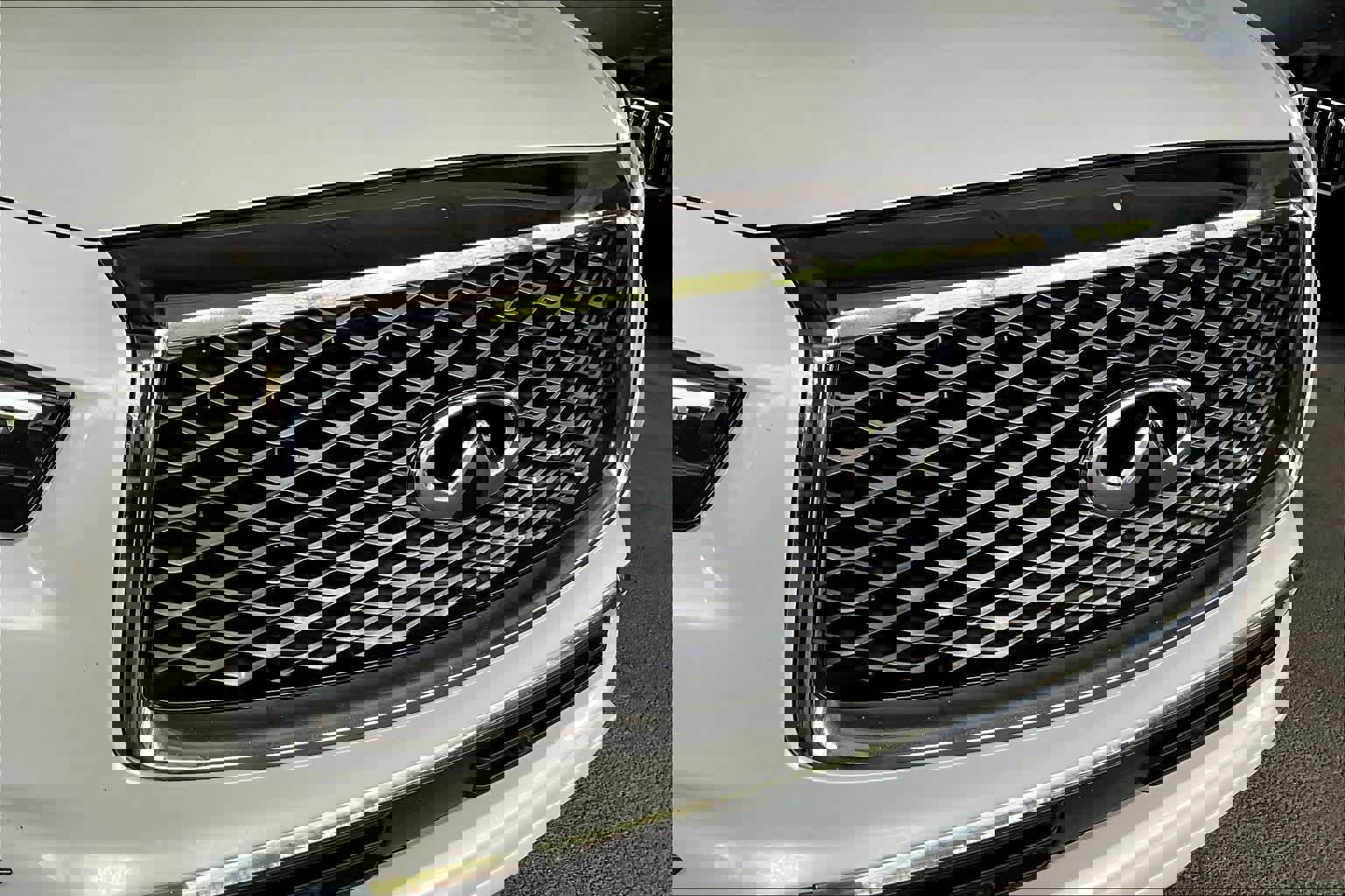 Used 2019 INFINITI QX80 Luxe w/ 22" Wheel Package image 29