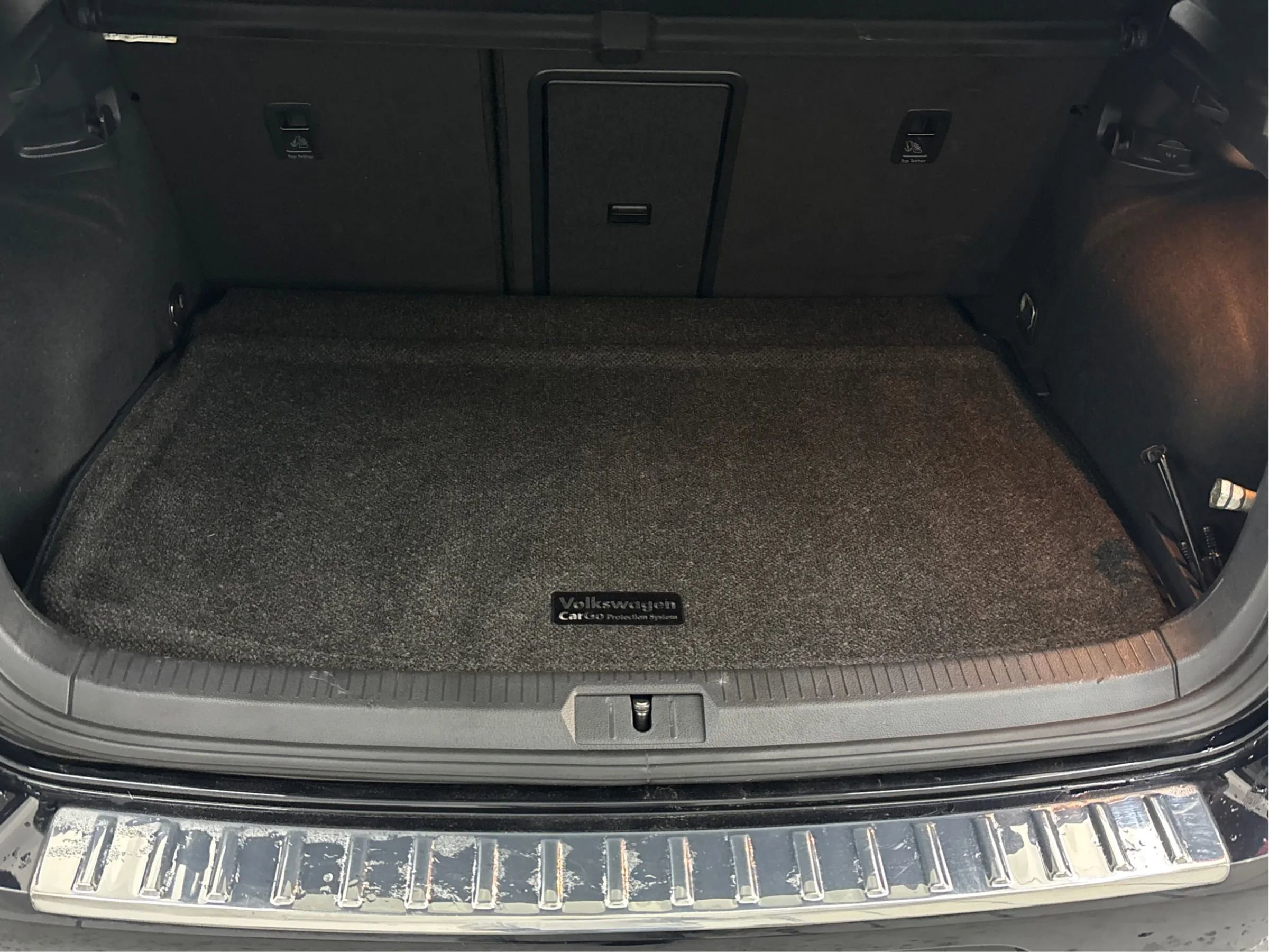 Used 2019 Volkswagen GTI SE image 16