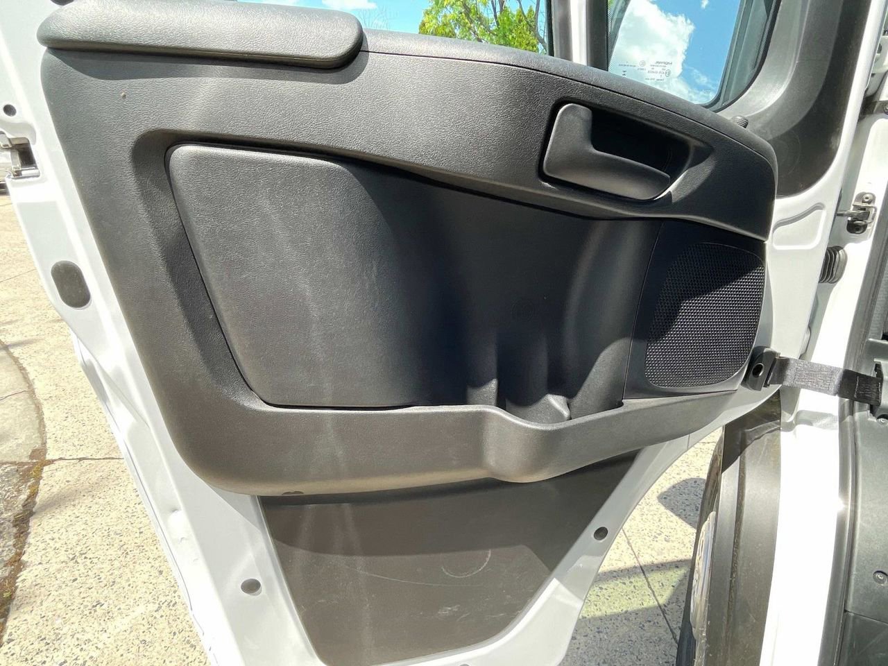 New 2024 RAM ProMaster 3500 w/ Delivery Van Package image 30