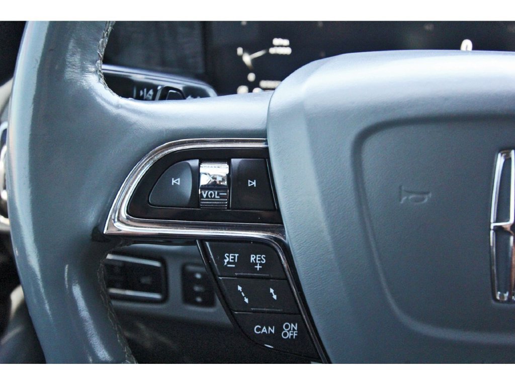 Used 2021 Lincoln Navigator L Reserve w/ Luxury Package AWD/4WD image 16