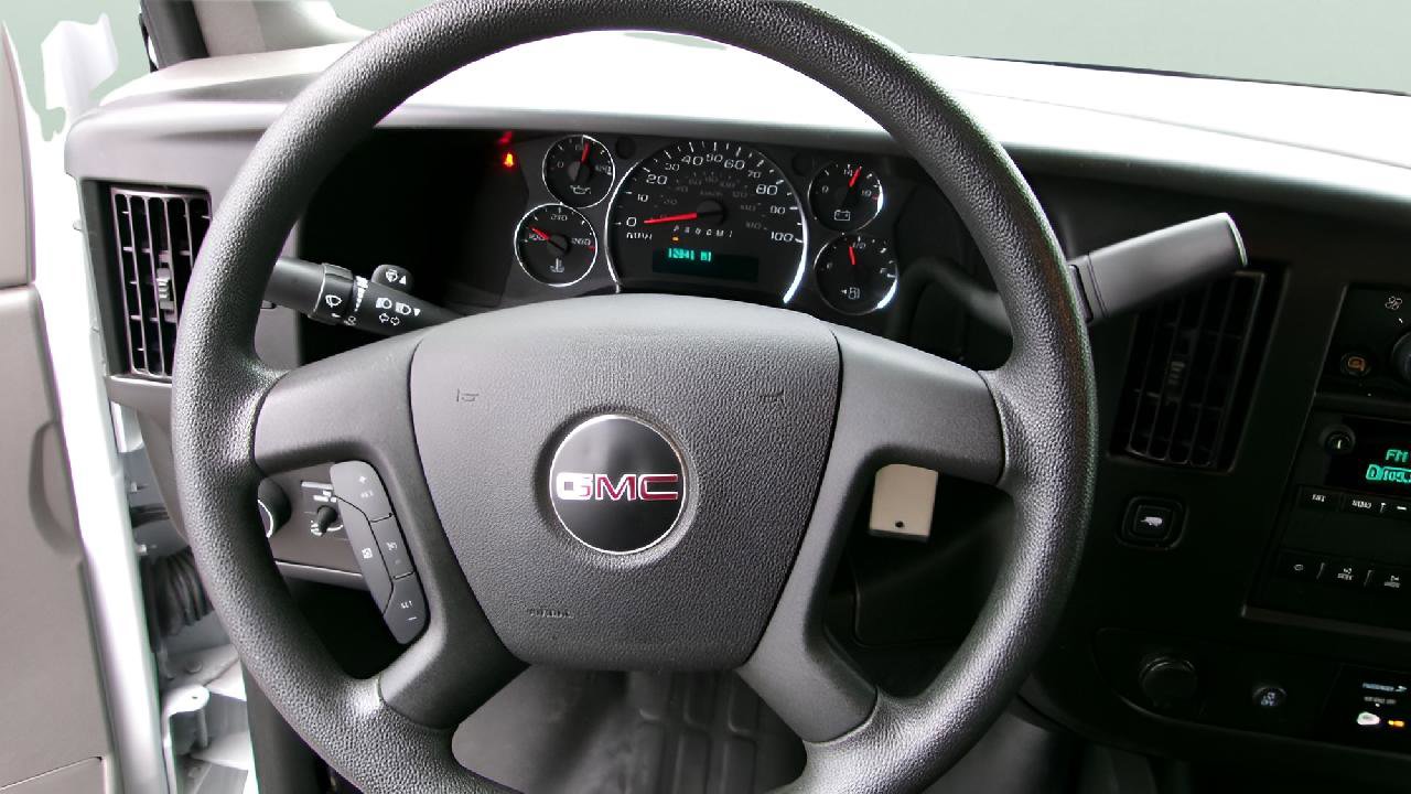 Used 2024 GMC Savana 2500 w/ Driver Convenience Package RWD image 9